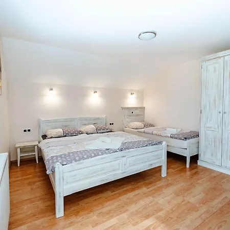 Zelena Oaza - * Miklavz pri Ormozu