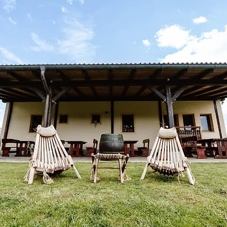 Zelena Oaza - Farm stay Miklavz pri Ormozu