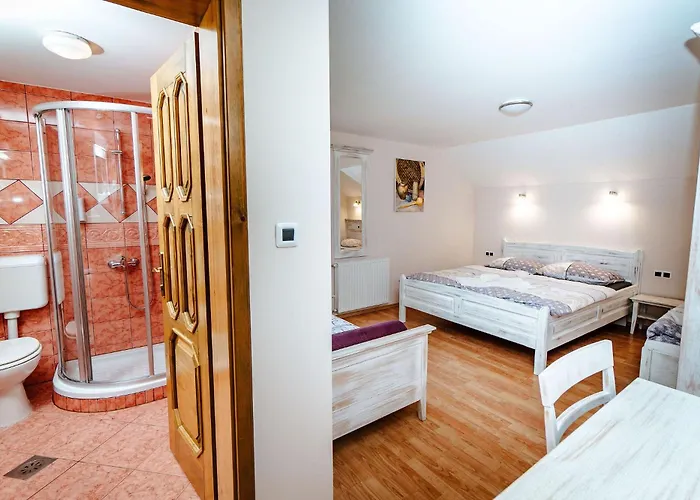 Zelena Oaza - Bivanje na kmetiji